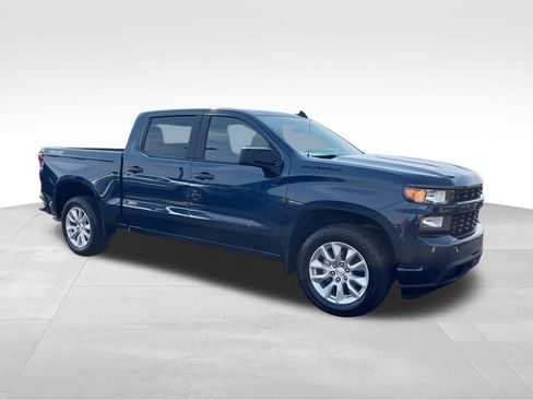 Used 2021 Chevrolet Silverado 1500 Custom w/ LPO, Dark Essentials Package AWD/4WD image 2