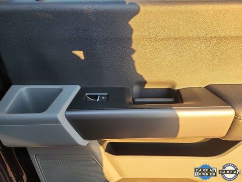 Certified 2025 Ford F350 XLT w/ Snow Plow/Camper Package image 30