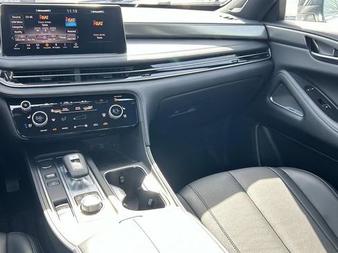 Certified 2025 INFINITI QX60 Luxe w/ Black Edition image 26