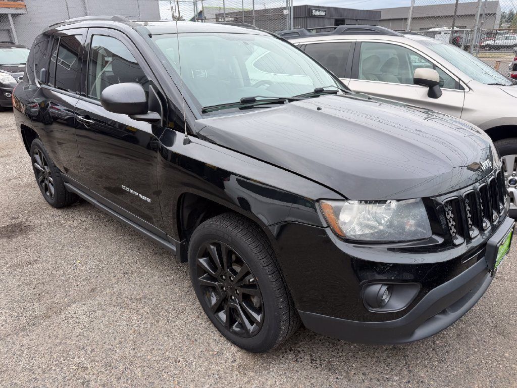 Used 2012 Jeep Compass Latitude w/ Altitude Pkg AWD/4WD image 1
