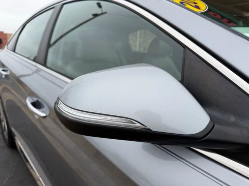 Used 2017 Hyundai Sonata Sport w/ Value Edition Package 02 image 10