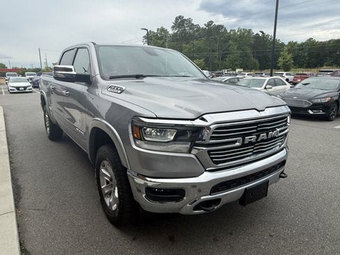 Used 2020 RAM 1500 Laramie w/ Off Road Group AWD/4WD image 8
