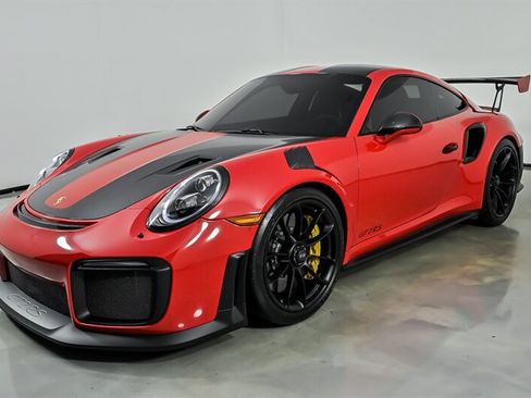 Used 2018 Porsche 911 GT2 RS RWD image 6