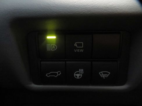 Used 2021 Toyota Highlander Platinum FWD image 42