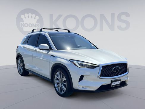 Used 2020 INFINITI QX50 Sensory w/ Climate Package AWD/4WD image 18