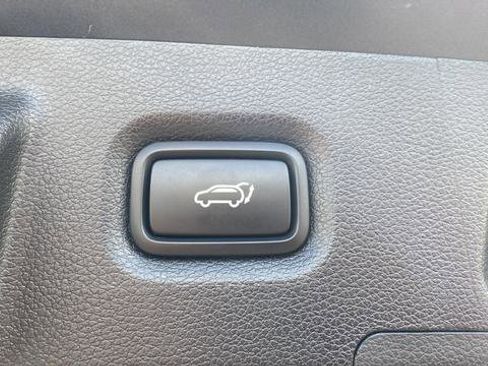 Used 2022 Hyundai Santa Fe Limited FWD image 31