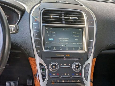 Used 2019 Lincoln Nautilus Reserve image 20