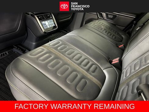 Used 2022 Rivian R1T Adventure AWD/4WD image 17