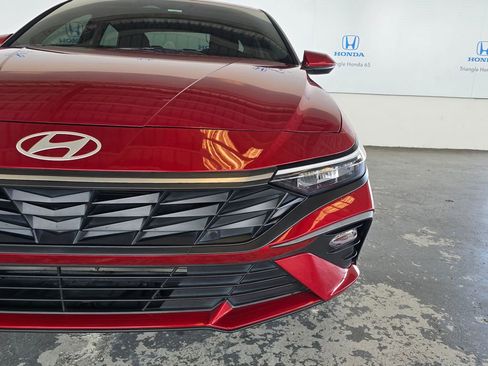 Used 2024 Hyundai Elantra SEL FWD image 26