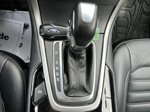 Used 2016 Ford Edge SEL w/ Equipment Group 201A image 17