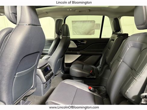 New 2026 Lincoln Aviator Reserve AWD/4WD image 47