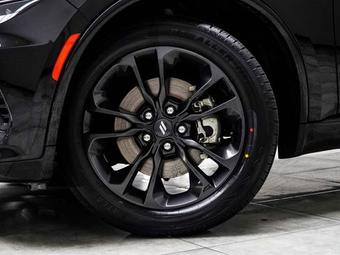 Used 2022 Dodge Durango R/T w/ Blacktop Package AWD/4WD image 6