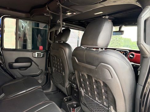 Used 2018 Jeep Wrangler Unlimited Rubicon AWD/4WD image 26