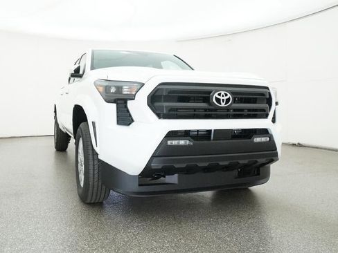 New 2026 Toyota Tacoma SR5 image 30