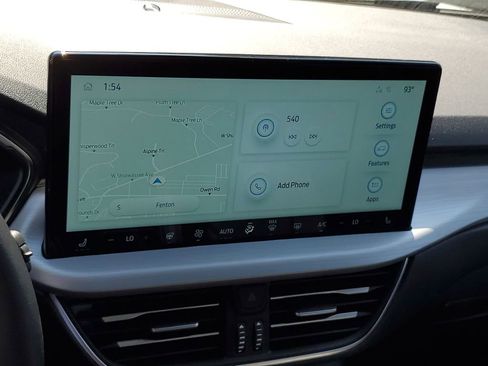 New 2025 Ford Escape SE w/ PHEV Premium Package image 15