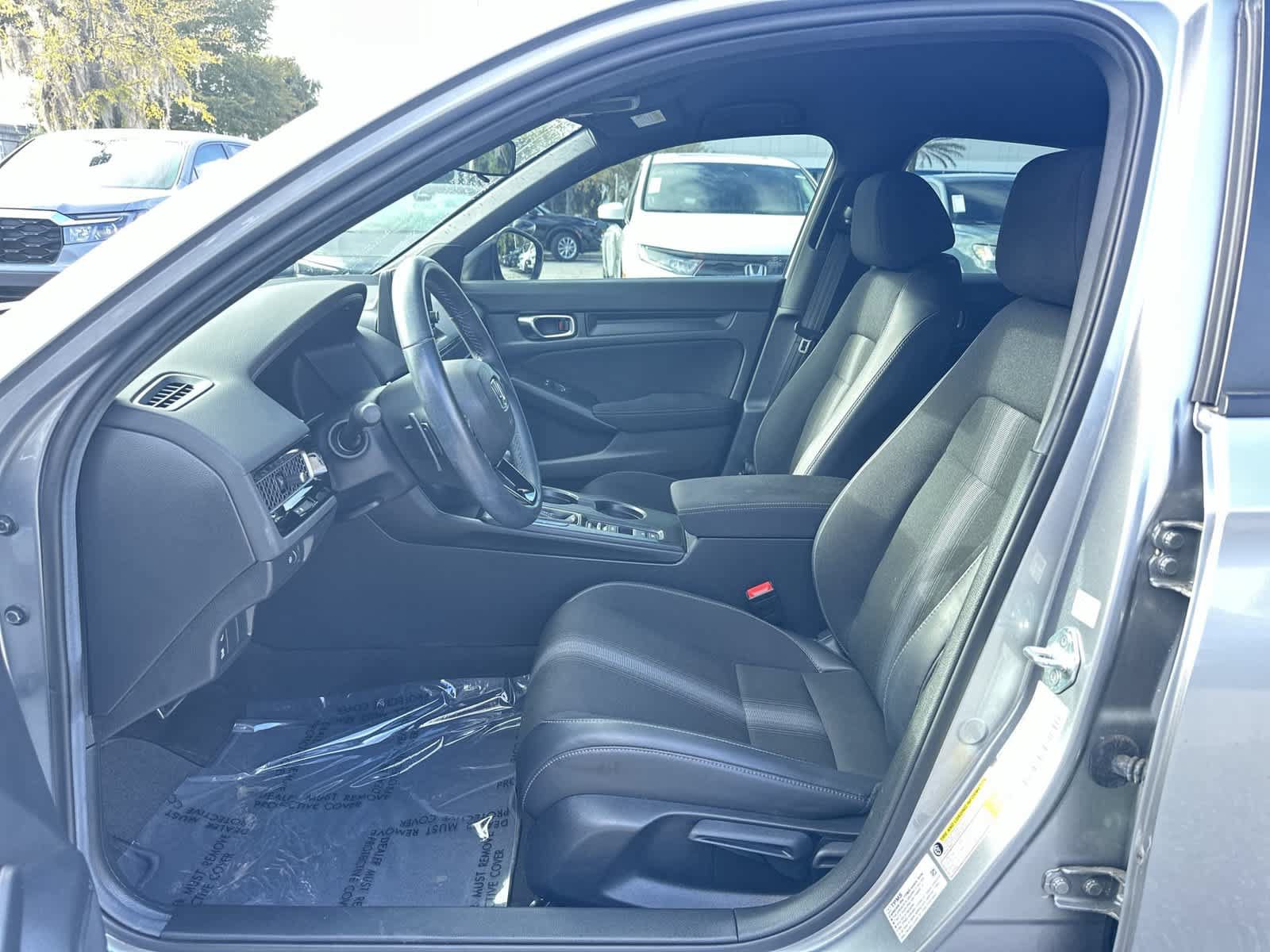 Used 2024 Honda Civic Sport image 2