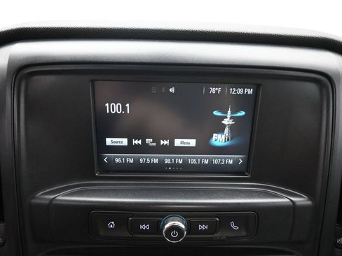 Used 2016 Chevrolet Silverado 2500 W/T AWD/4WD image 13