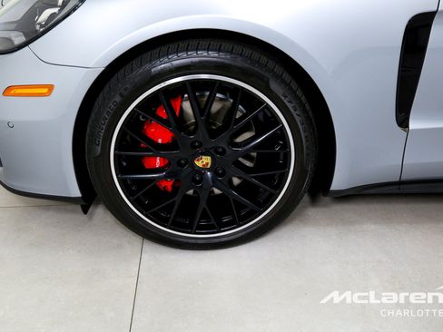 Used 2021 Porsche Panamera 4S AWD/4WD image 33