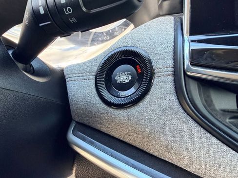 Used 2022 Jeep Compass Latitude image 6