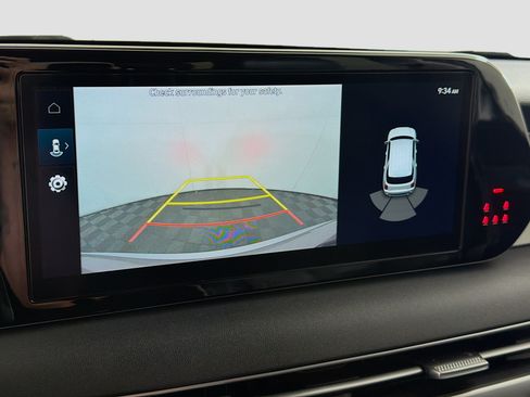 Used 2024 Hyundai Palisade SEL FWD image 23