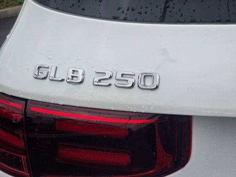 New 2026 Mercedes-Benz GLB 250 4MATIC image 31