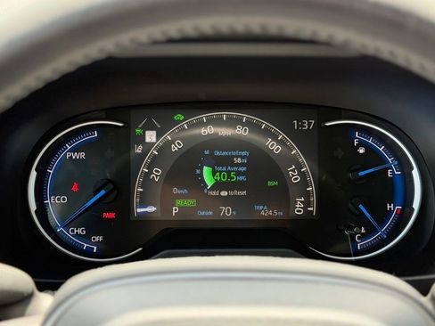 Used 2022 Toyota RAV4 Limited AWD/4WD image 15