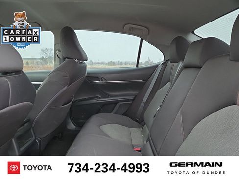 Used 2019 Toyota Camry LE image 20