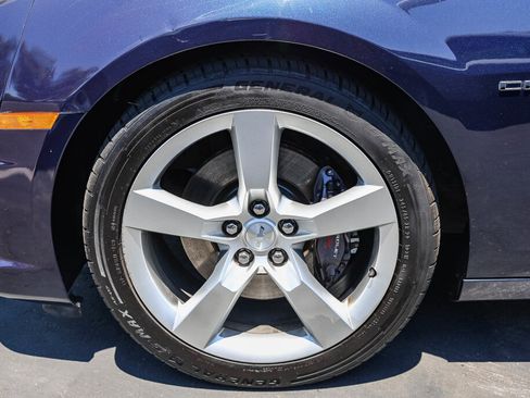 Used 2012 Chevrolet Camaro SS RWD image 34