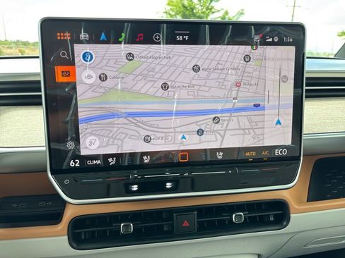 New 2025 Volkswagen ID. Buzz Pro S Plus AWD/4WD image 16