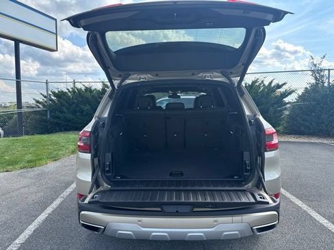 Used 2019 BMW X5 xDrive40i w/ Premium Package 2 AWD/4WD image 13
