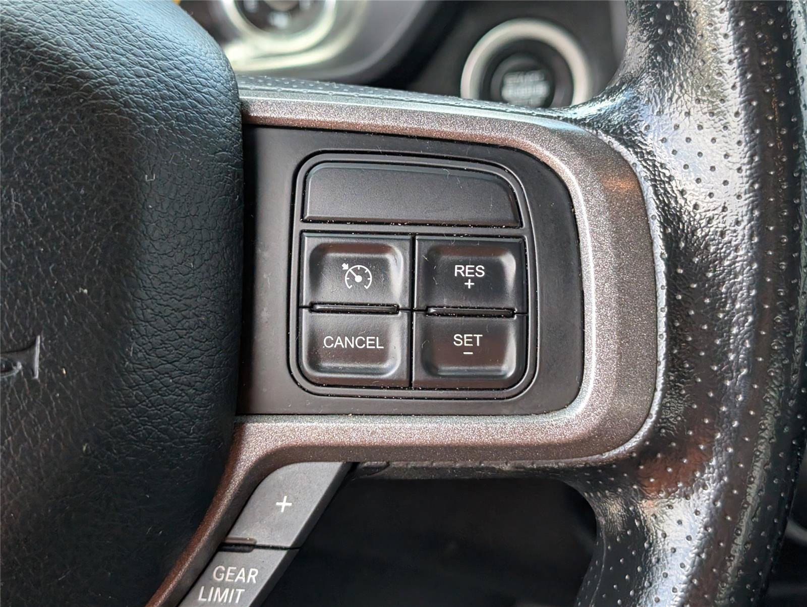 Used 2021 RAM 2500 Tradesman w/ Chrome Appearance Group AWD/4WD image 19