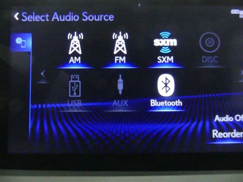 Used 2022 Lexus ES 300h w/ Premium Package image 11