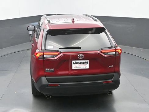 Used 2025 Toyota RAV4 XLE w/ Convenience Package image 30