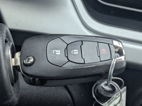 Used 2024 Chevrolet Trax LS w/ Driver Confidence Package FWD image 29