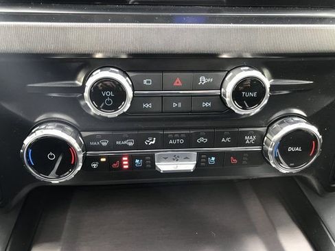 New 2026 Ford F350 Platinum w/ Tremor Off-Road Package image 21