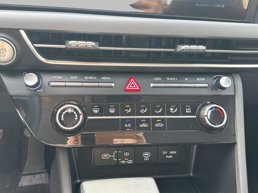 New 2026 Hyundai Sonata SE FWD image 18