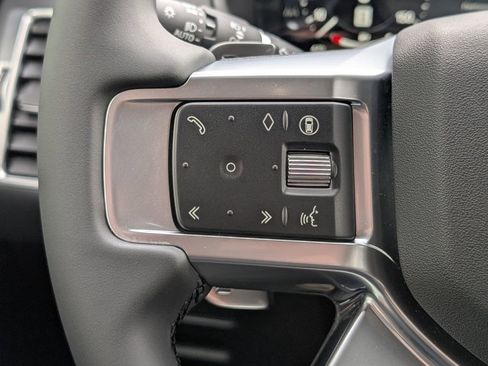 New 2026 Land Rover Discovery Limited Edition AWD/4WD image 19