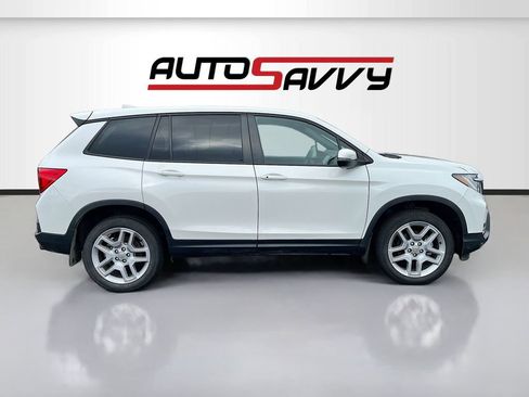 Used 2024 Honda Passport EX-L image 8