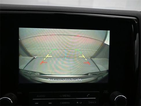 Used 2024 Nissan Frontier S image 13