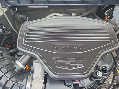 Used 2019 Cadillac XT5 Platinum AWD/4WD image 30