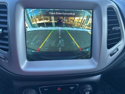 Used 2021 Jeep Compass 80th Special Edition w/ Sun and Sound Group image 28