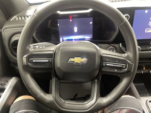 Used 2023 Chevrolet Colorado W/T RWD image 29