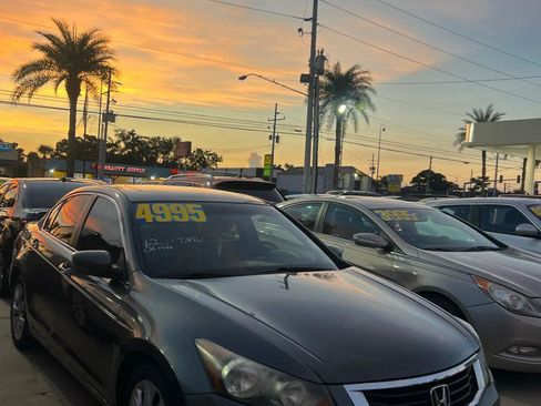 Used 2008 Honda Accord EX-L image 2