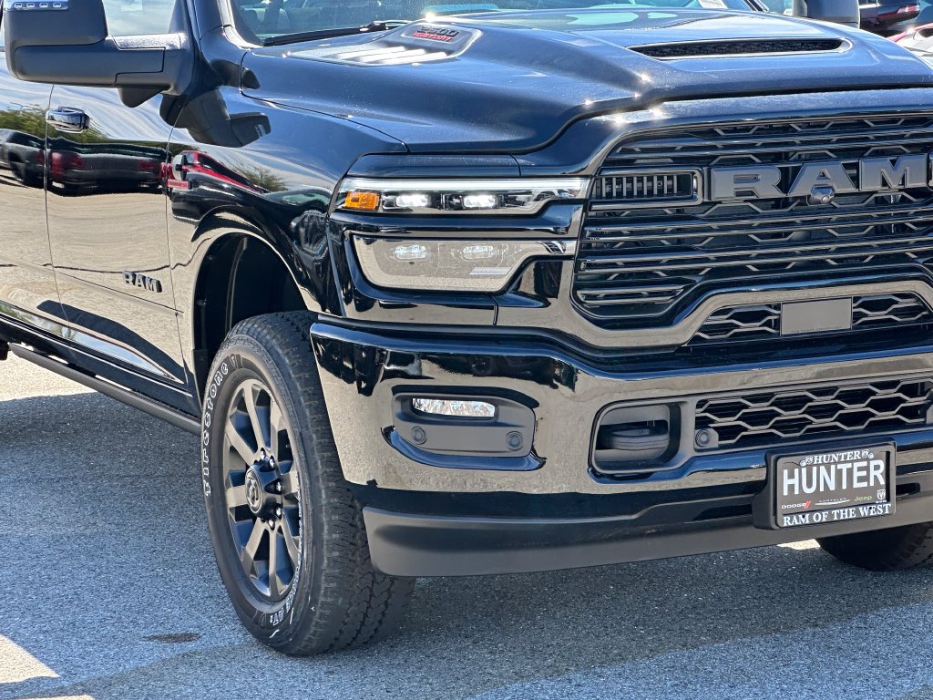 New 2026 RAM 2500 Laramie AWD/4WD image 39