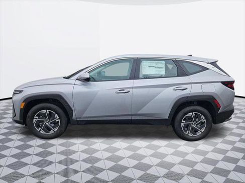 New 2026 Hyundai Tucson Blue SE AWD/4WD image 3