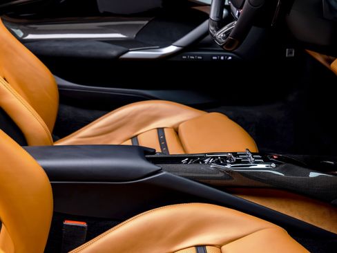 Certified 2024 Ferrari 296 GTS RWD image 39