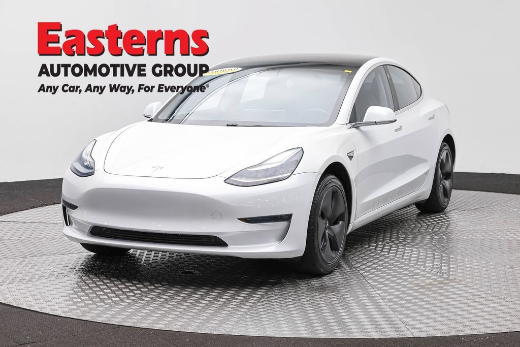Used 2018 Tesla Model 3 Long Range RWD image 1