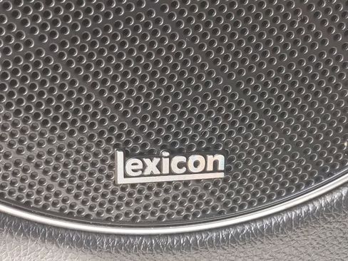 Used 2022 Genesis GV70 3.5T Sport w/ Sport Prestige Package image 31