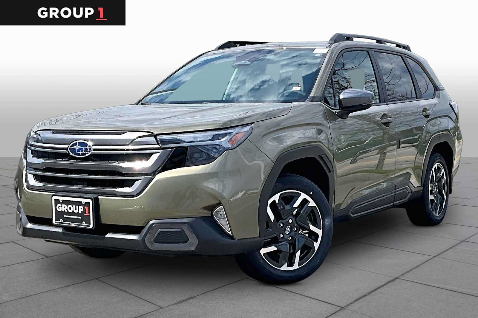 New 2026 Subaru Forester Touring AWD/4WD image 1