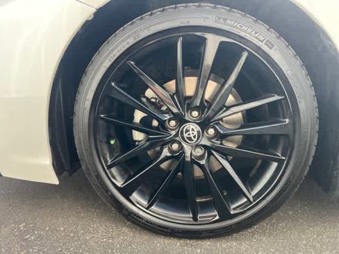 Used 2022 Toyota Camry XSE image 10